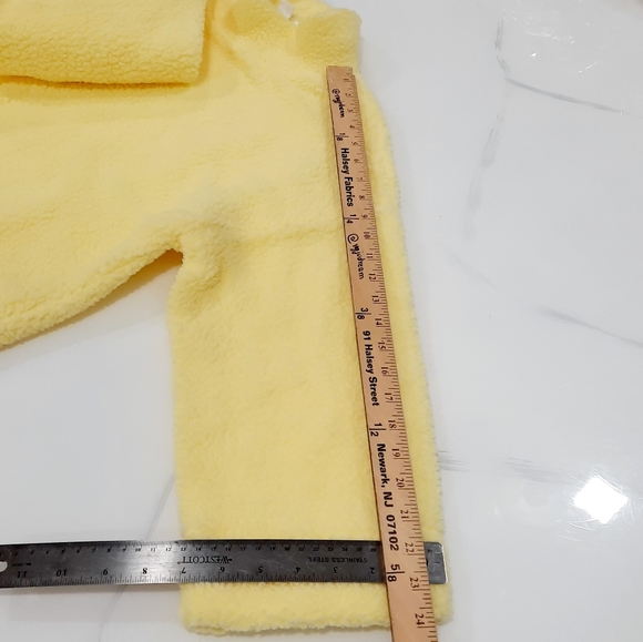 GAP Women’s YELLOW Sherpa Pullover Mockneck Medium NWOT - Picture 5 of 15